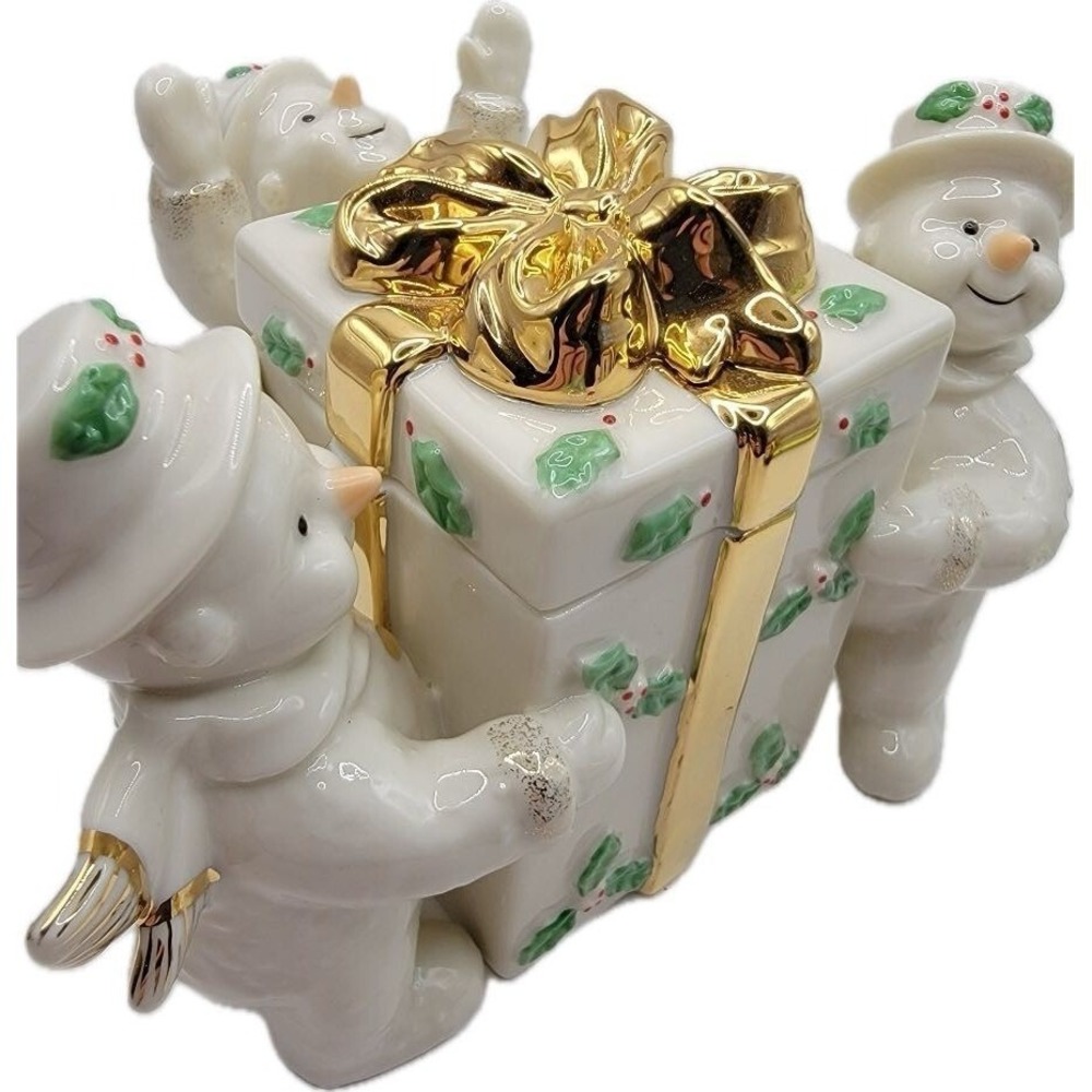 Mikasa Snowman Trio Figure Ribbon Holly Trinket Box‎  Lid Porcelain FK017 W/Box - Picture 2 of 9